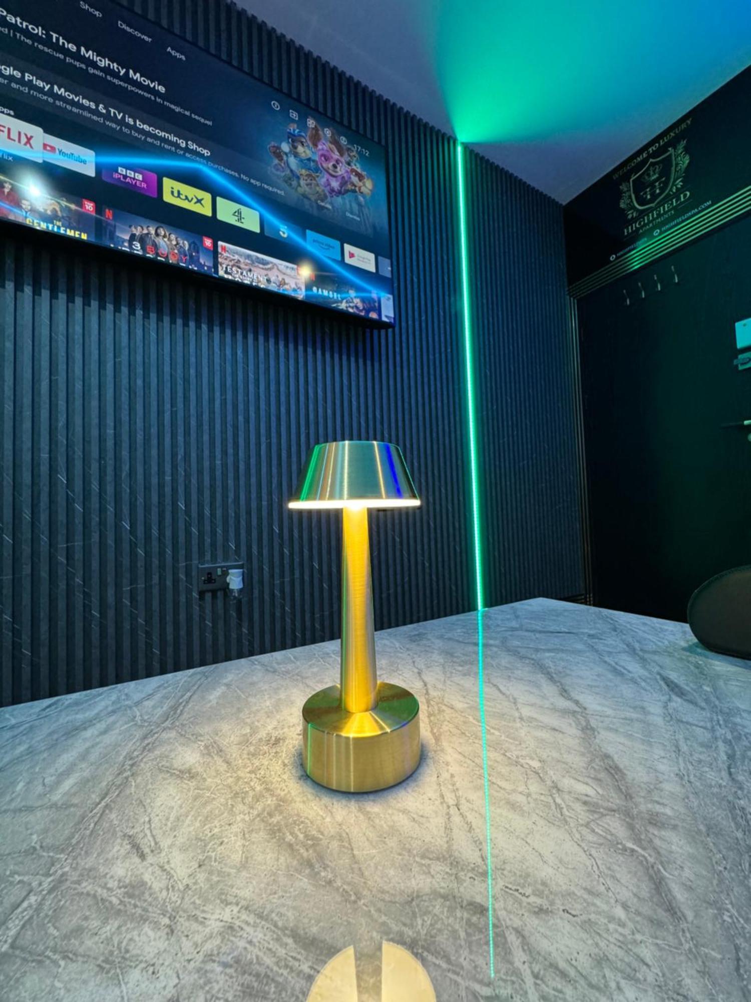 Highfield Private Spa Apartment Bradford  Eksteriør bilde