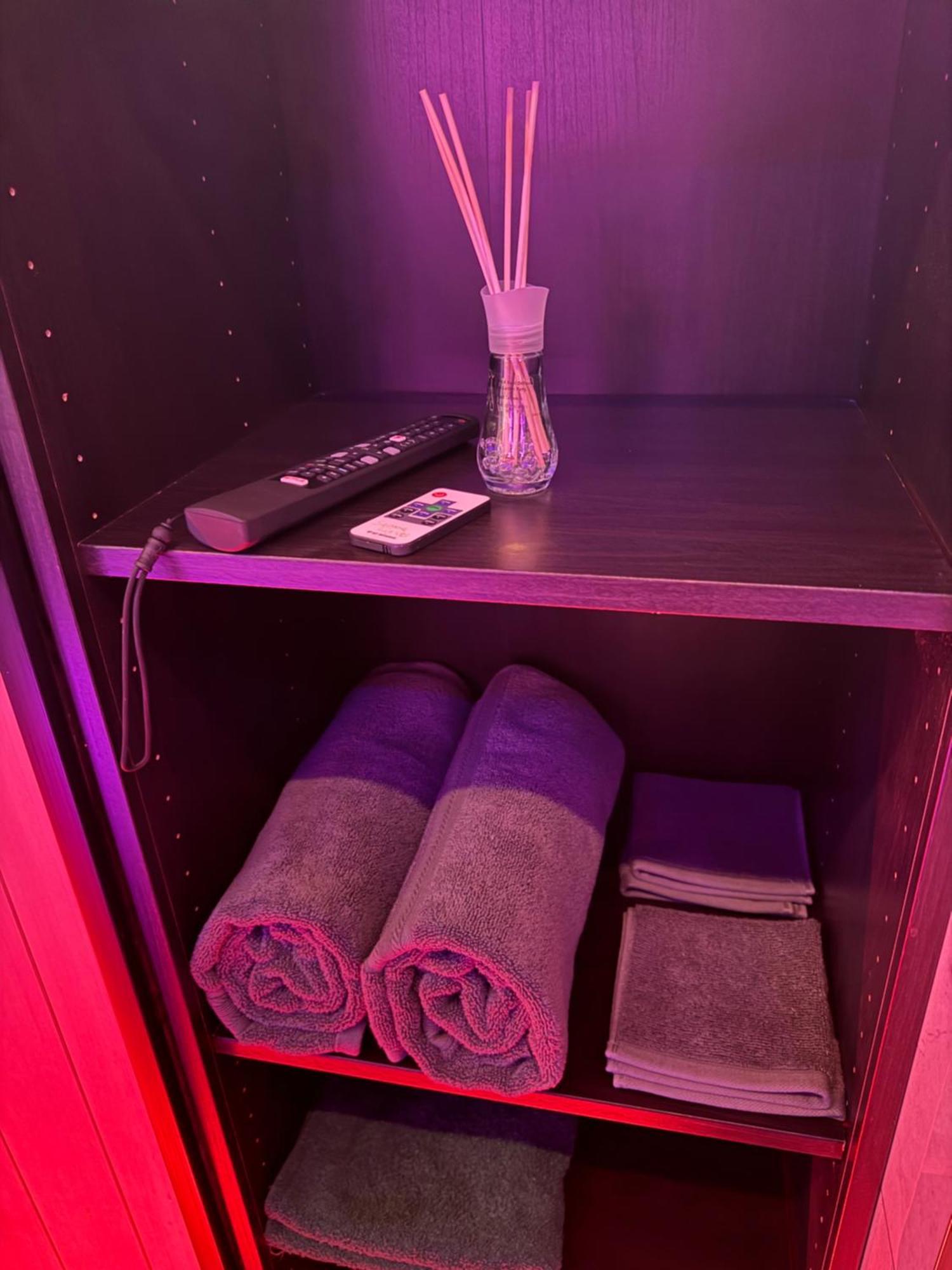 Highfield Private Spa Apartment Bradford  Eksteriør bilde